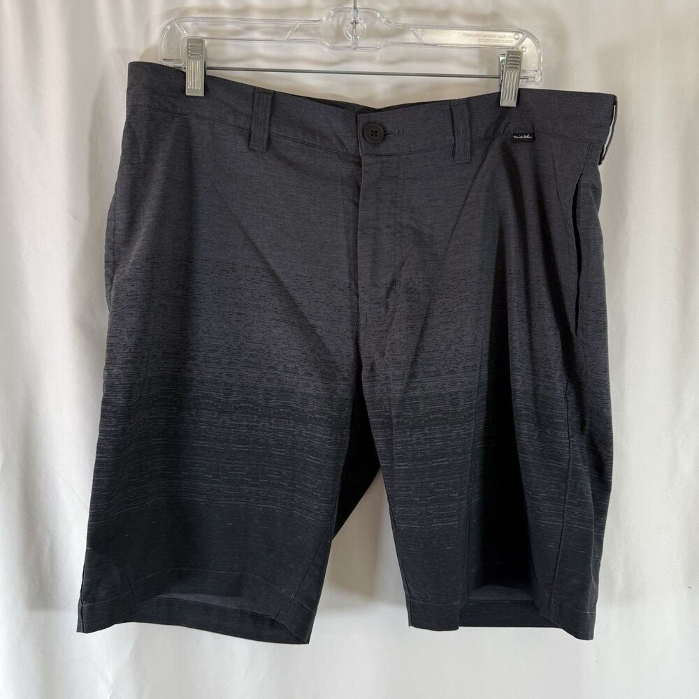 Travis Mathew Shorts Men's 36 Grey Flat Front Golf Casual Athletic Pockets